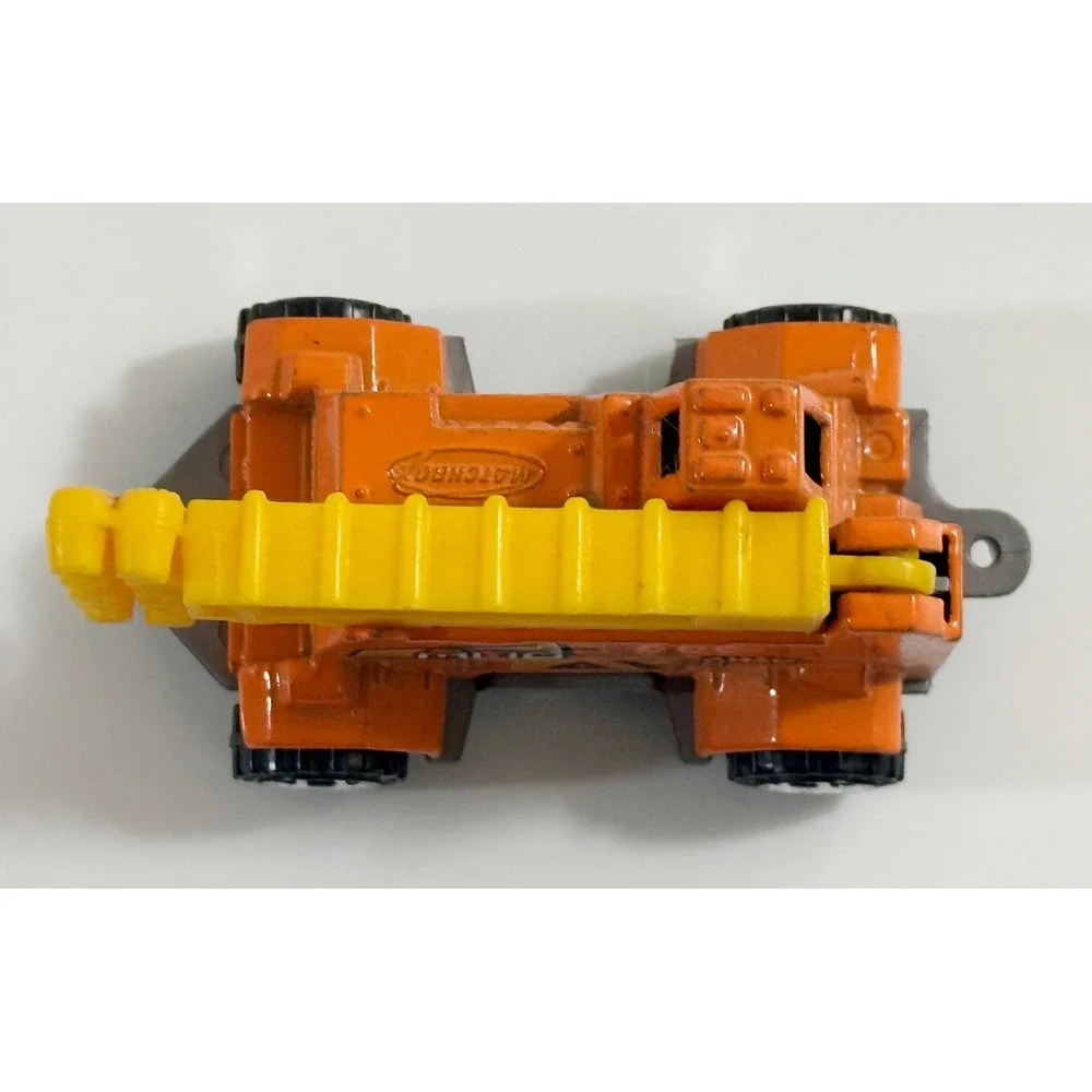 Matchbox‎ Mobile Light Truck Kids OS Orange Diecast Construction Vehicle 2001